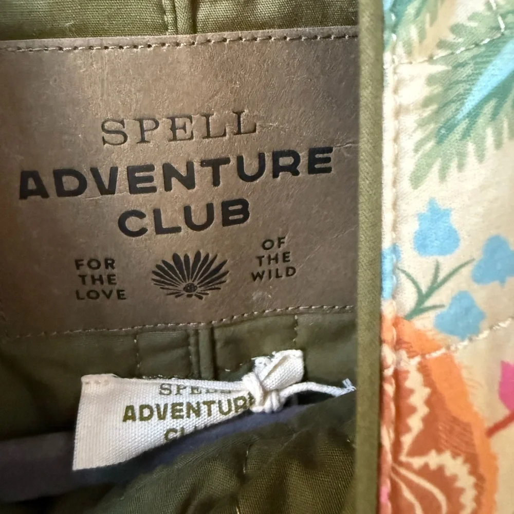 SPELL Valley Quilted Reversible Jacket floral & Green NWT button front closure - Picture 9 of 11